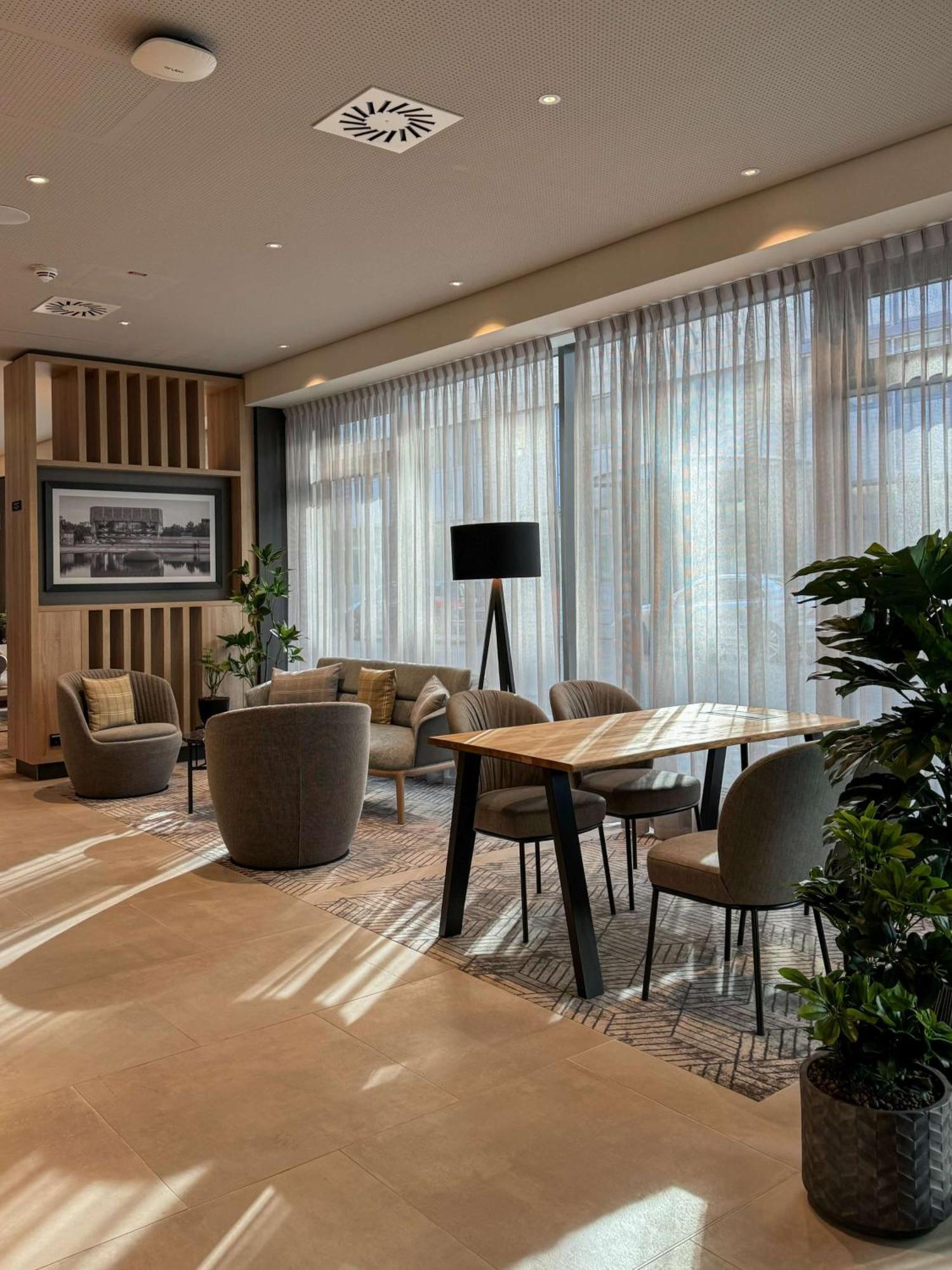 Radisson Hotel Лайпциг Екстериор снимка
