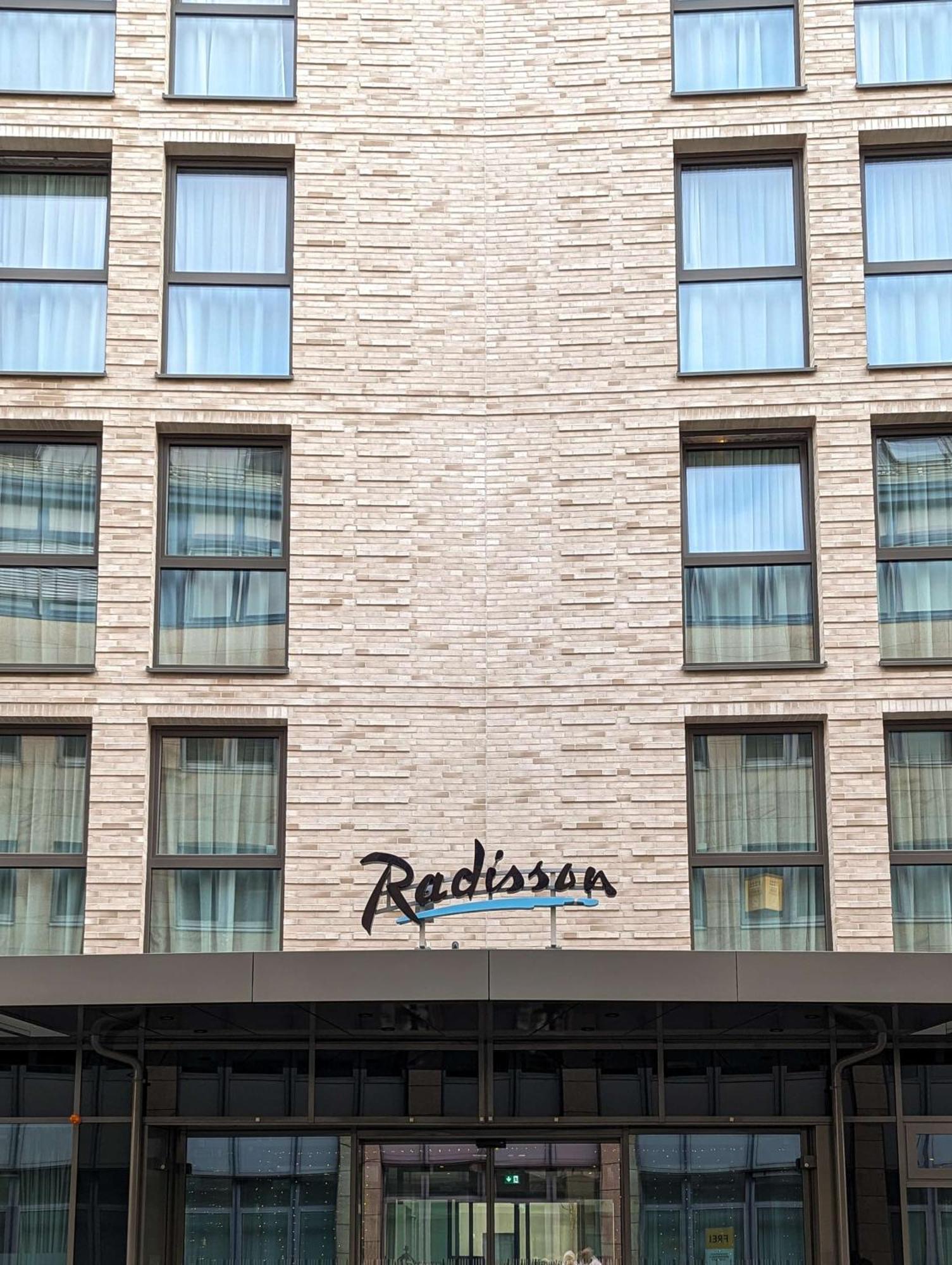 Radisson Hotel Лайпциг Екстериор снимка